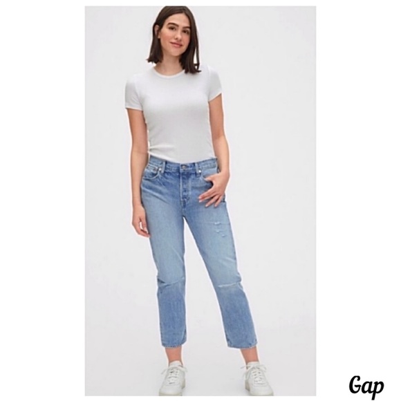 ❤️ GAP Boyfriend Jeans size 6 Mid-Rise Distress Crop size 28 (size 6) NWTS-$90 - Picture 2 of 6